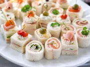 APERITIVOS DE PAN DE MOLDE