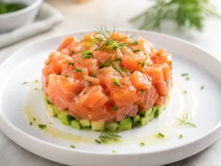 TARTAR DE SALMÓN FRESCO