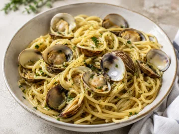 ESPAGUETIS CON ALMEJAS